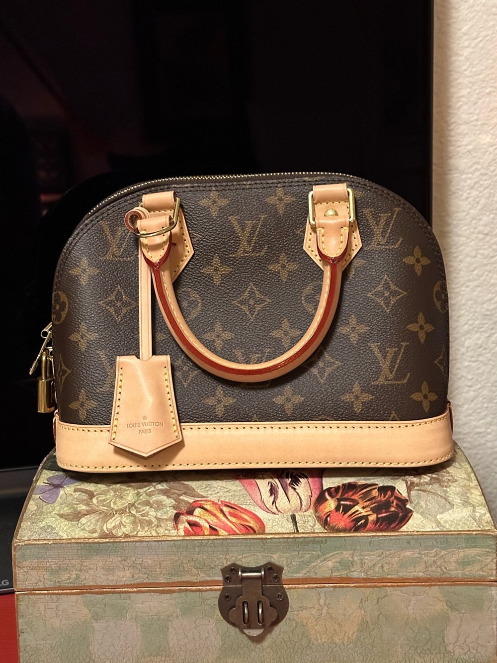 NEW! Louis Vuitton Alma BB Brown Monogram Handbag Sachel 💯 Authentic - Picture 2 of 16